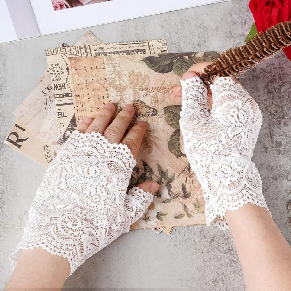 Women's 2 Pairs White Lace Fingerless Gloves Party Prom Costume Accessories